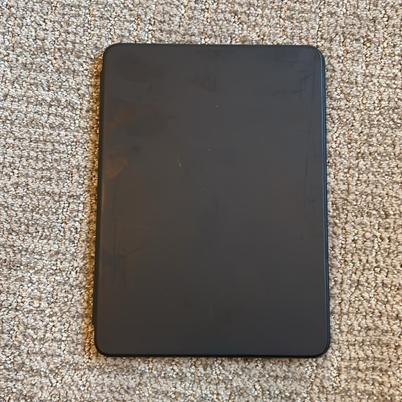 Apple iPad Wireless Keyboard for iPad Pro 11” - A2038 - Picture 5 of 6